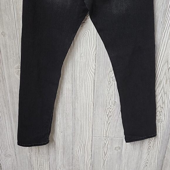 Levi's Signature Black Denim Taper Jeans Distreseed Adjustable Waist Boys 18 NWT - Picture 7 of 15